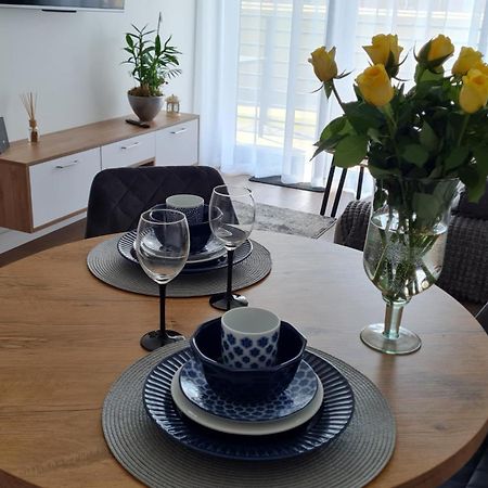 Daira Apartments Устроне-Морске Экстерьер фото